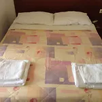 Aparthotel Gikas Triple Sea View B7