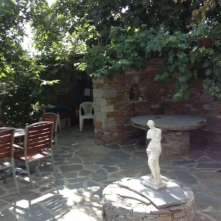 Hotel apartamentowy Gikas Triple Sea View B7