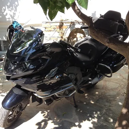 Ξενοδοχείο με διαμερίσματα Gikas Triple Sea View B7 Marmari (Evia)