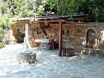 아파트호텔 Gikas Marmari (Evia)