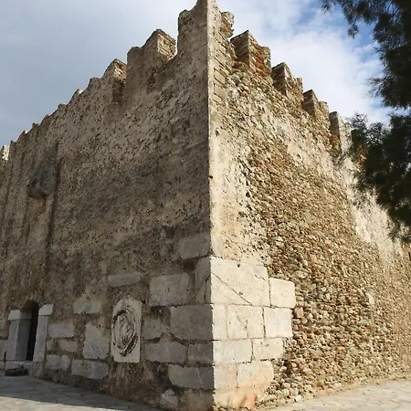 Gikas 3*