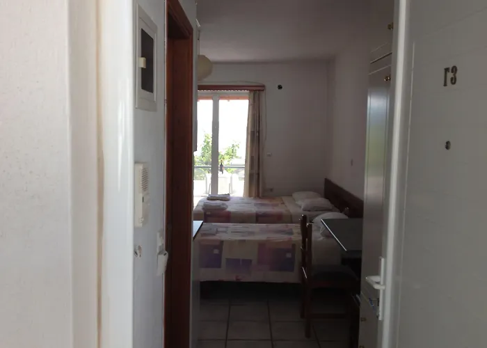 Gikas Triple Sea View B7 3*