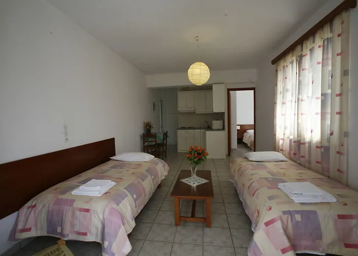 Gikas Triple Sea View B7 Ξενοδοχείο με διαμερίσματα