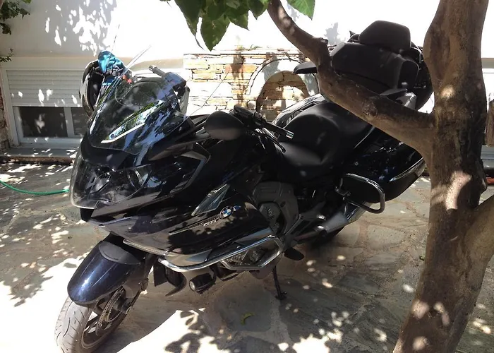 Ξενοδοχείο με διαμερίσματα Gikas Triple Sea View B7 Marmari (Evia)